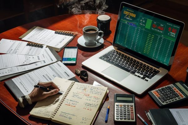 How to Play Sports Betting : Like a Pro learn professional sports wagering